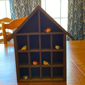 Vintage Wooden Mini Bird House with Tiny Birds- in great used condition